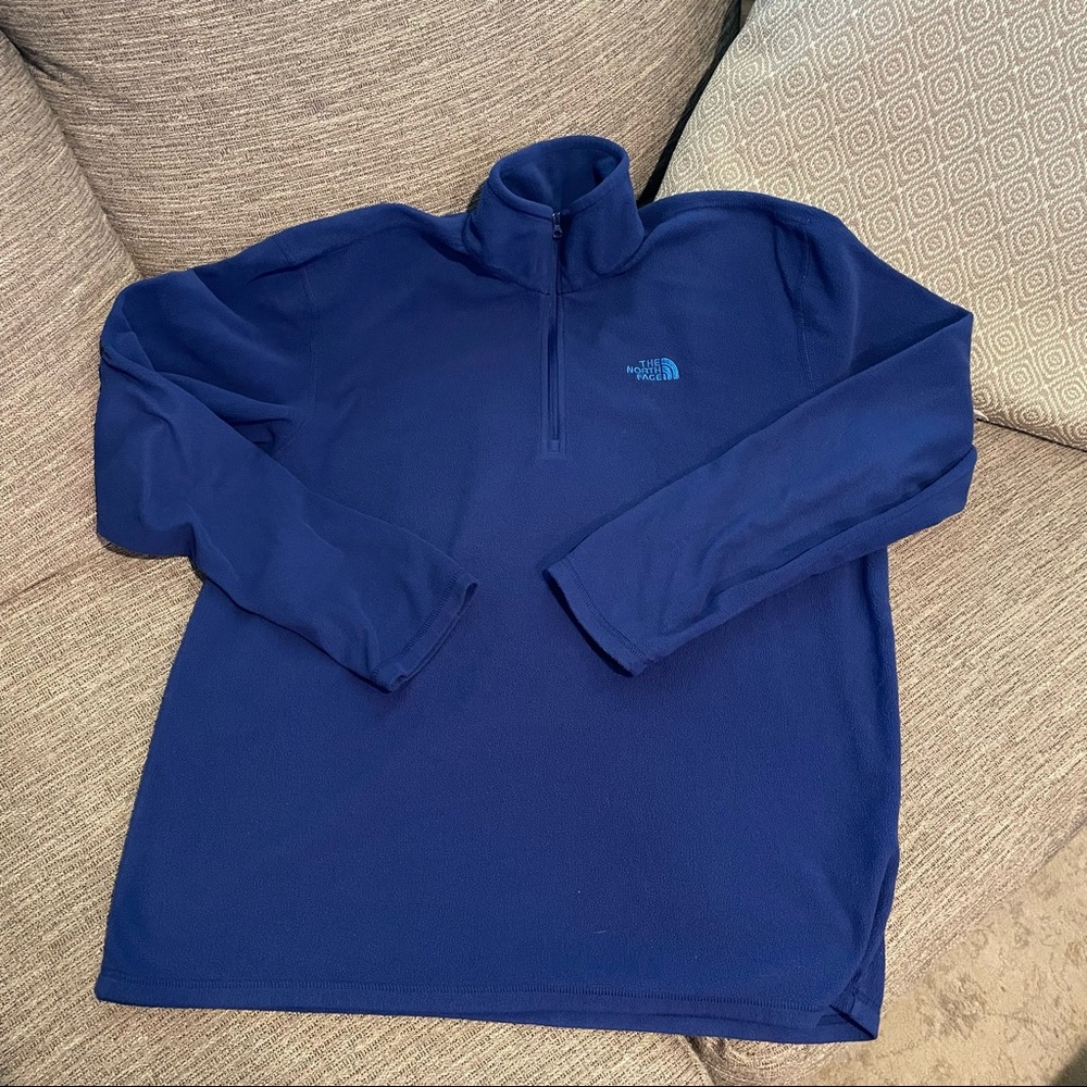 North face pullover